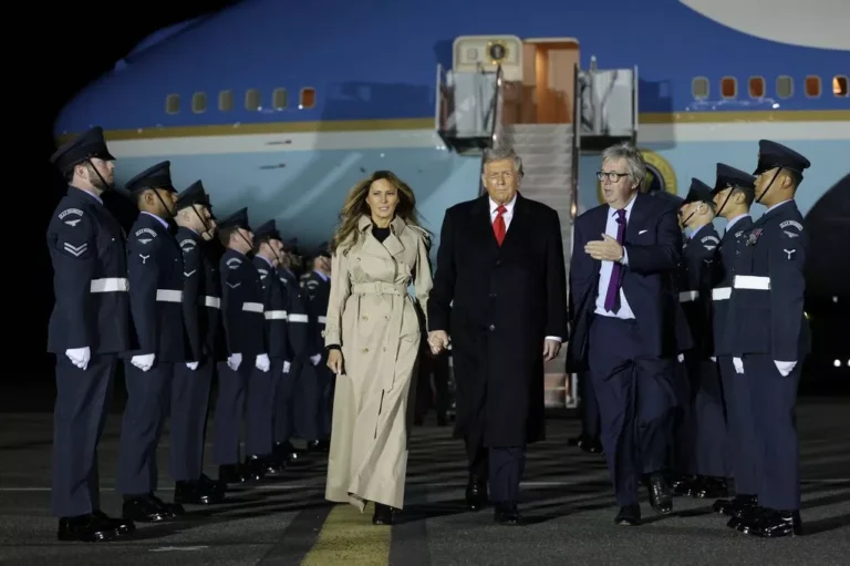 ‘Confused’ Donald Trump asks baffling question to staff in London revealed by lip reader