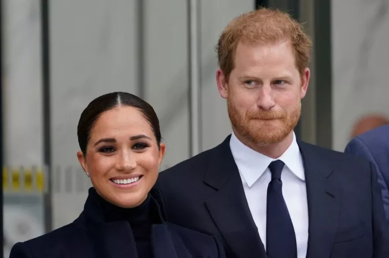 Lip reader spots Prince Harry ‘confirming’ royal exit to Meghan two years before split