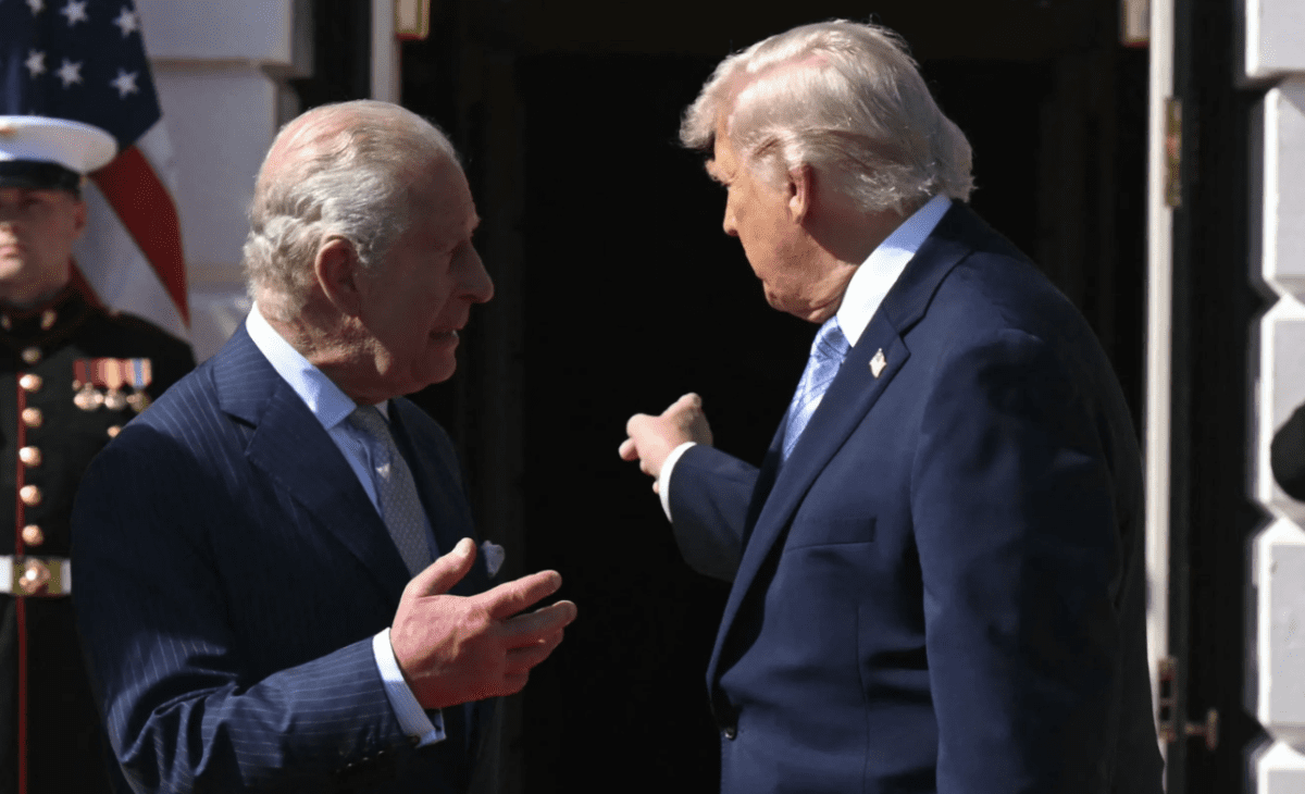 Trump’s chilling three-word Putin warning to King picked up by lip reader