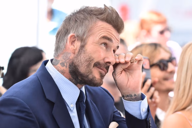 Lipreader exposes David Beckham’s eight-word comment that made Victoria roll her eyes