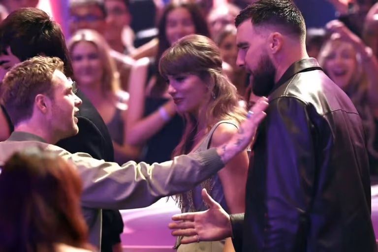Taylor Swift’s ‘unreal’ 11-word comment to Travis Kelce exposed by lip reader