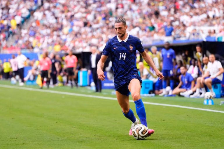 Adrien Rabiot calls out France teammates for ‘unacceptable’ behavior in England Loss