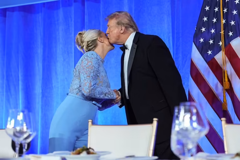 Lipreader uncovers Donald Trump’s request to Karoline Leavitt at WHCD