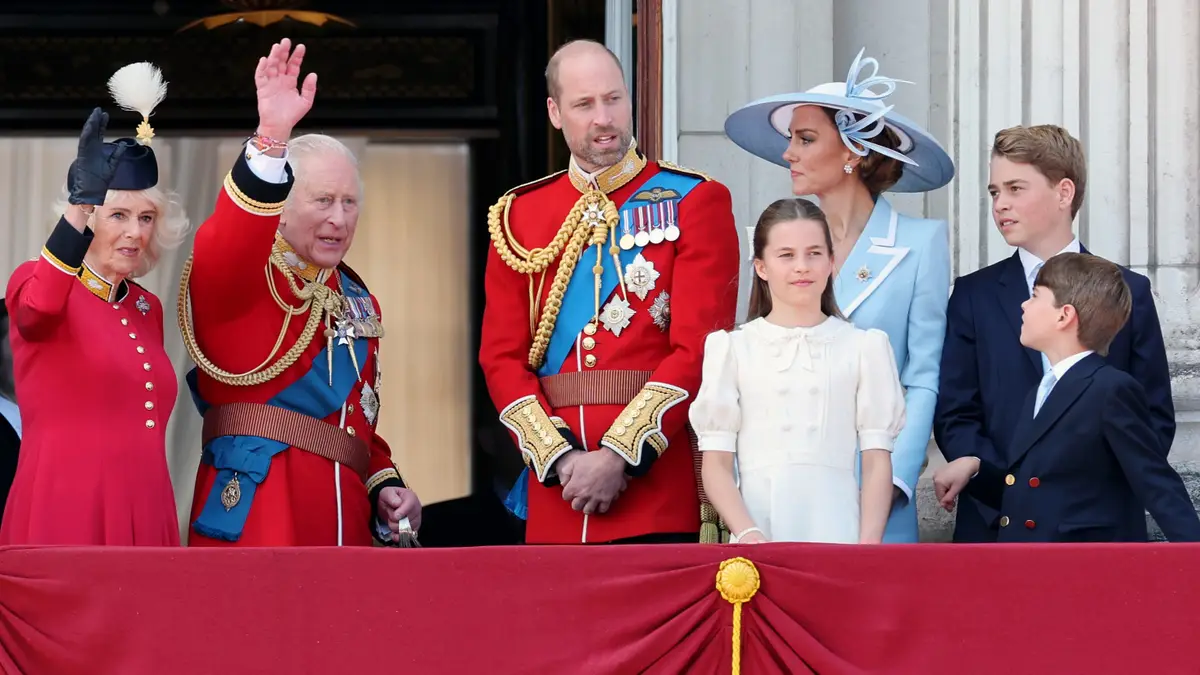 Royals on Buckingham Palace balcony